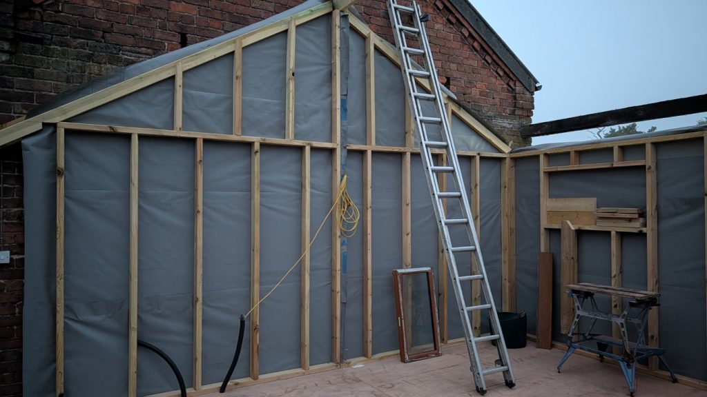 The complete gable wall makes me question my dimensions!