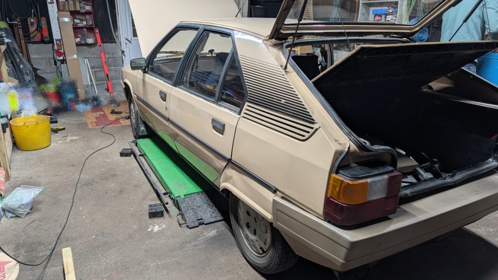 What better place to break down in a Citroen BX?