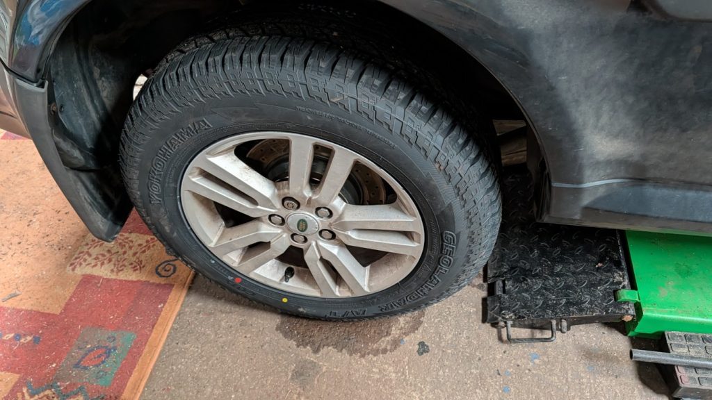 New dancing shows on the Freelander.