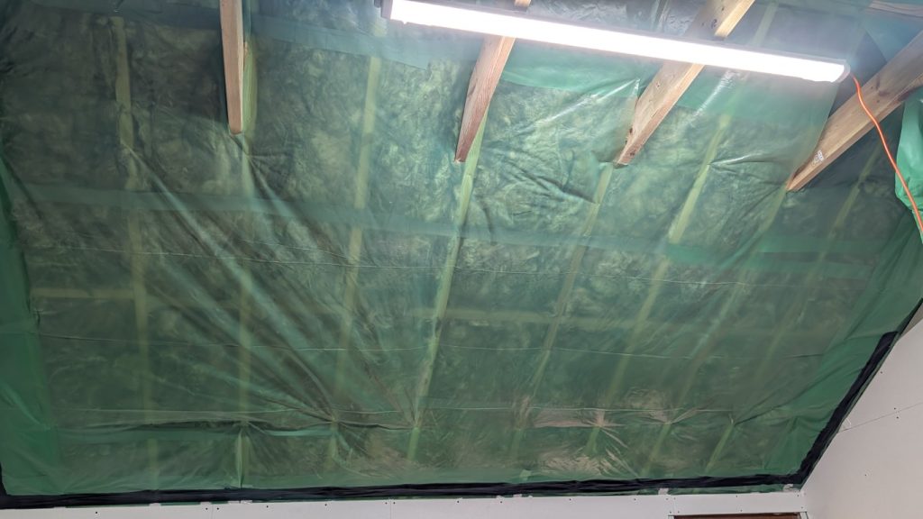 The front ceiling is insulated and barriered in one hit.
